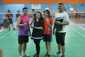 Pertandingan Badminton 4